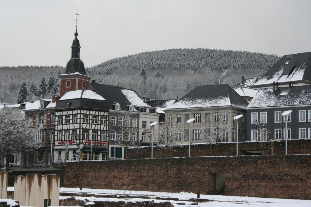 Hostellerie La Maison Stavelot Exterior photo